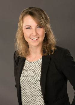 Kyla Sweeney 2016 Senior Scholars
