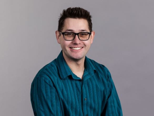 Zachary Woodring headshot