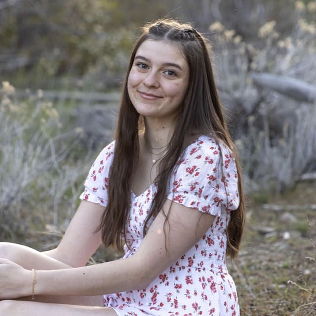 Headshot of Alyssa Reichert