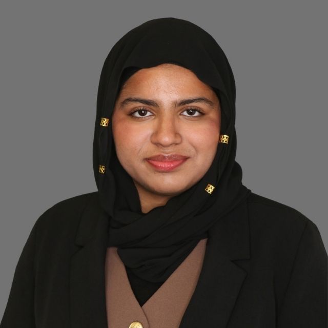 Headshot of Hamna Yasir