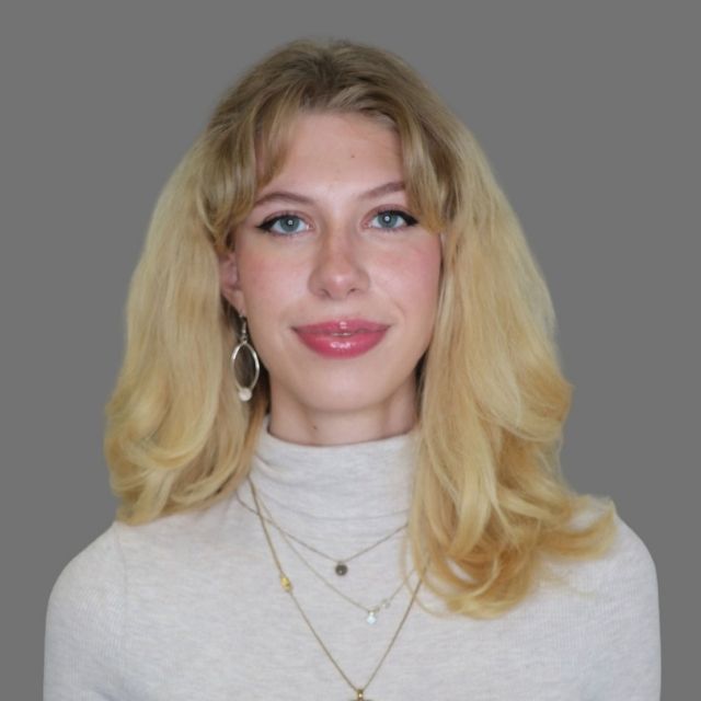 Headshot of Siena Howard