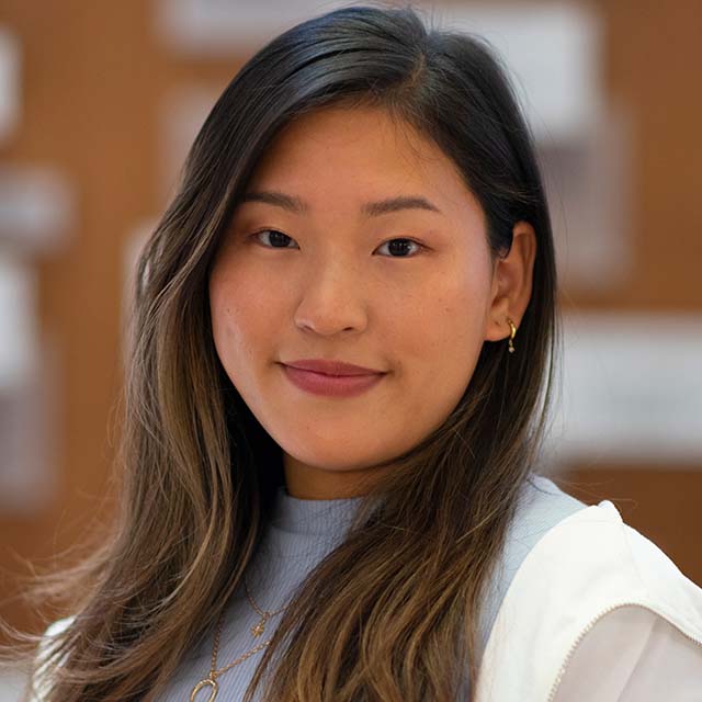Yena (Shelly) Suh