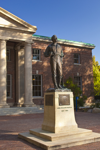 Statue of John Mackay