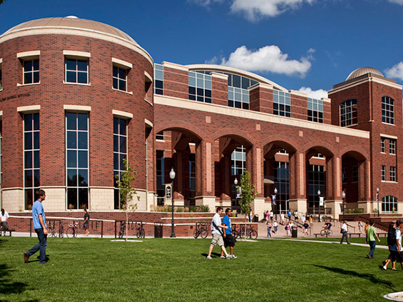 Front of Knowledge Center building during sunny day