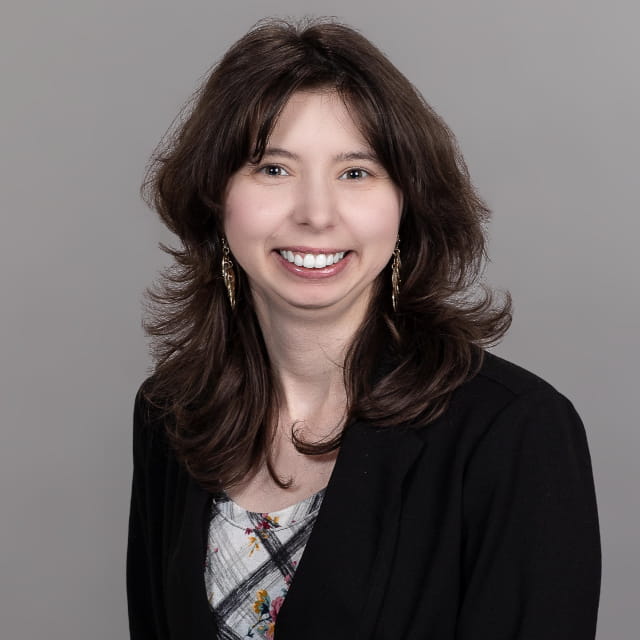 ashley lynne headshot