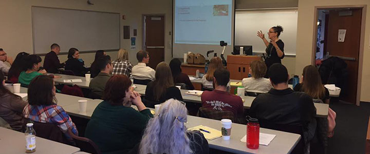 Kim Potowsi speaks to faculty during workshop