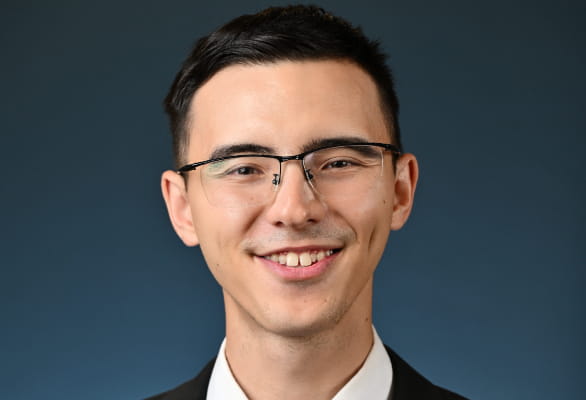 daniel lang headshot