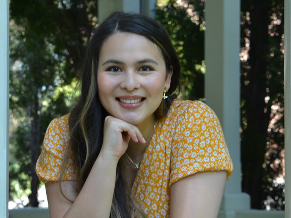Lauren Parker headshot
