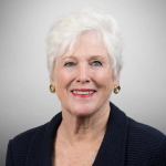 Headshot of Jeannie Lowe