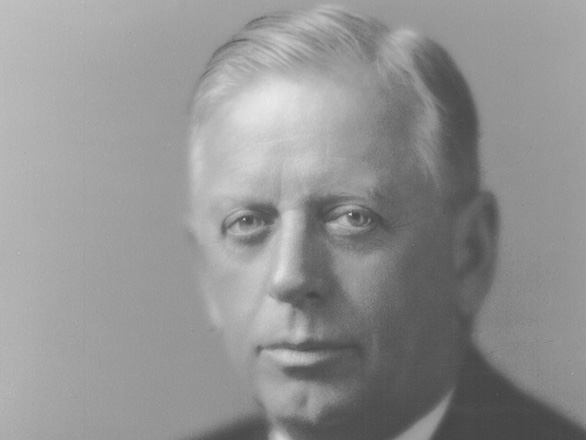 Black and white headshot of Walter Clark