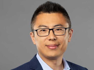 Yufeng Zheng