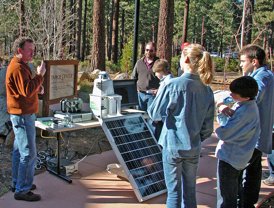 graham Kent and forest guard students