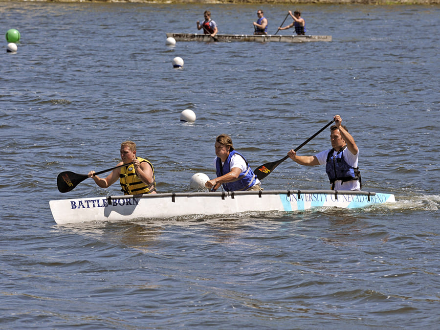 men's concrete canoe race 