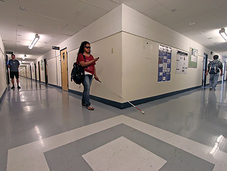 testing navatar system in hallway