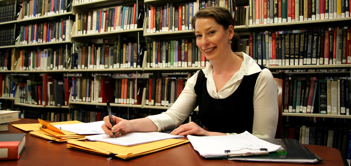 Samantha Kutner in the library studying