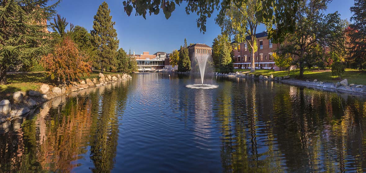 Manzanita Lake with fountain