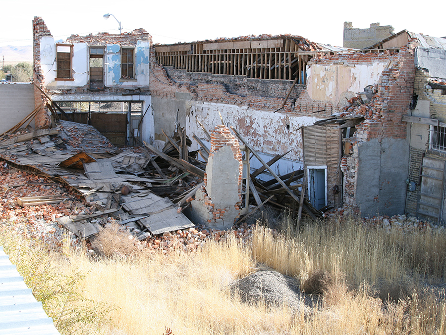 The collapsed San Marin Hotel