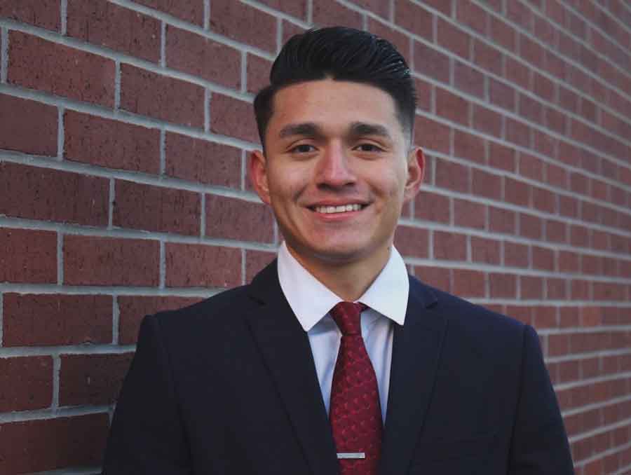 A headshot of student Edwin Casildo Rios.