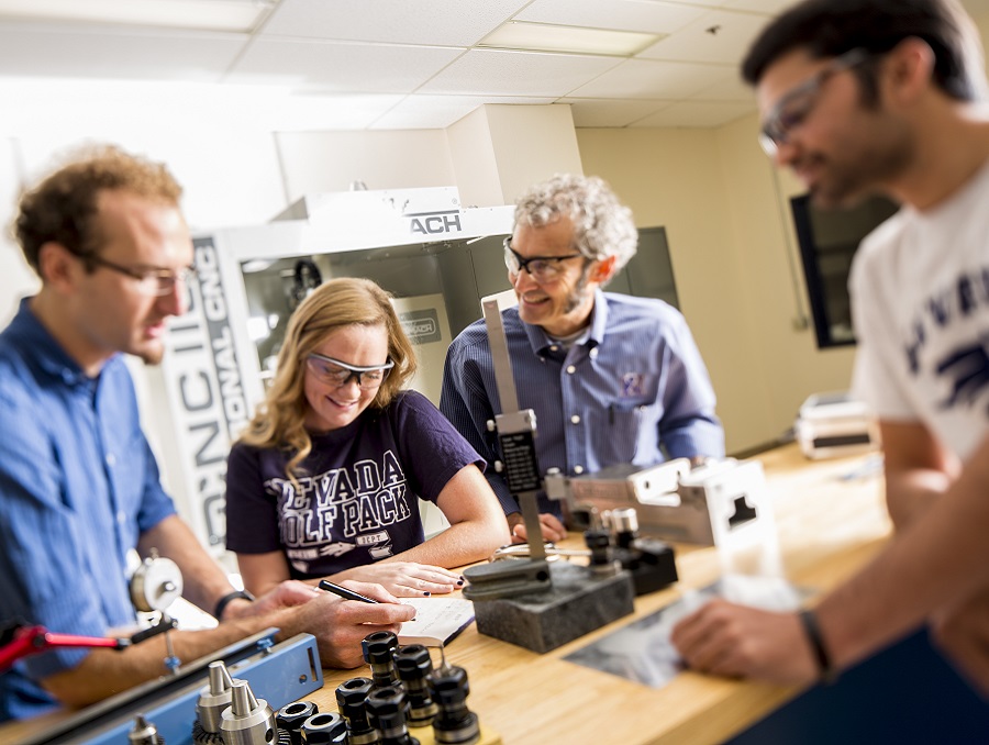 Makers using the fabrication lab at the Innevation Center in 