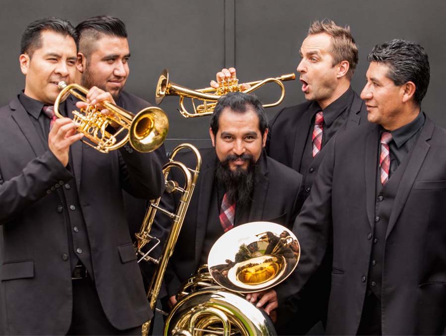 M5 Mexican Brass quintet. Image provided by liveonstage.biz.