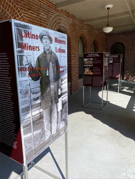 Exhibit panel on the front porch of Lincoln Hall