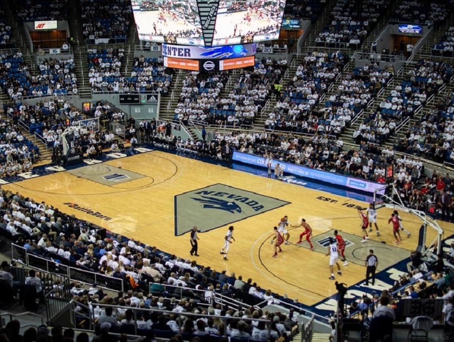 Wolf Pack Men's Basketball on the court at Lawlor during a game