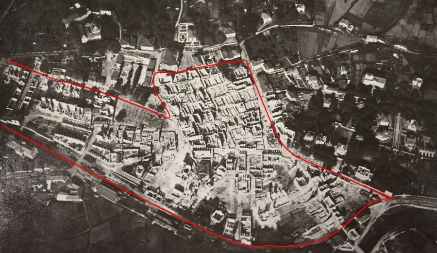 Aerial picture showing the destruction in Gernika after the bombings.