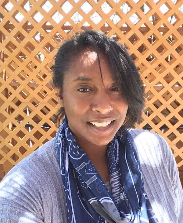Dr. Sara Mitchell