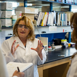 Violeta Mutafova-Yambolieva in lab