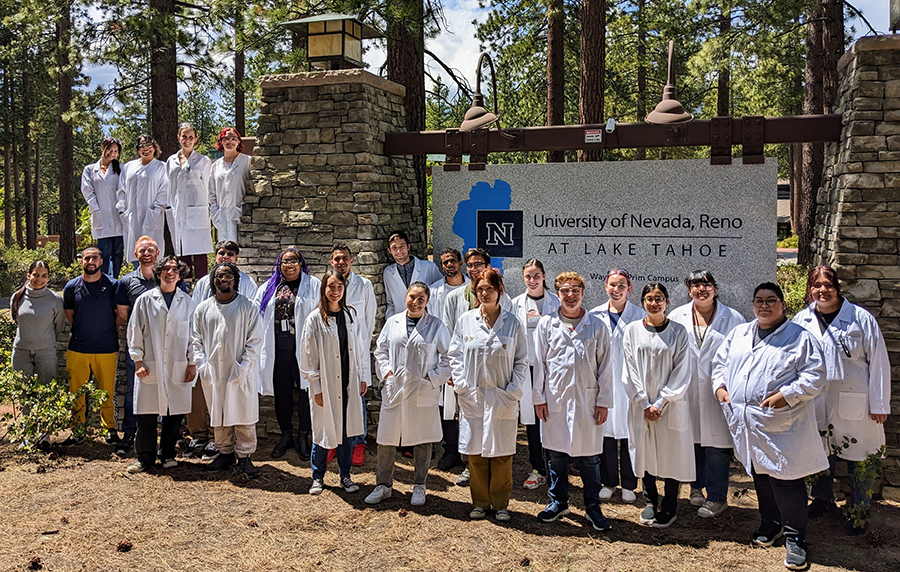 Microbiome camp group photo