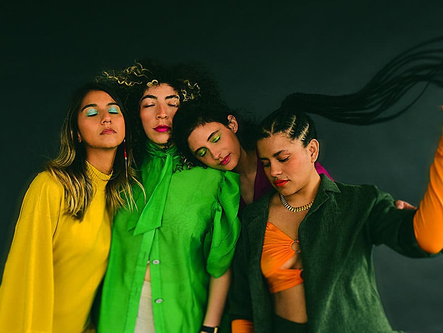 Members of LADAMA.