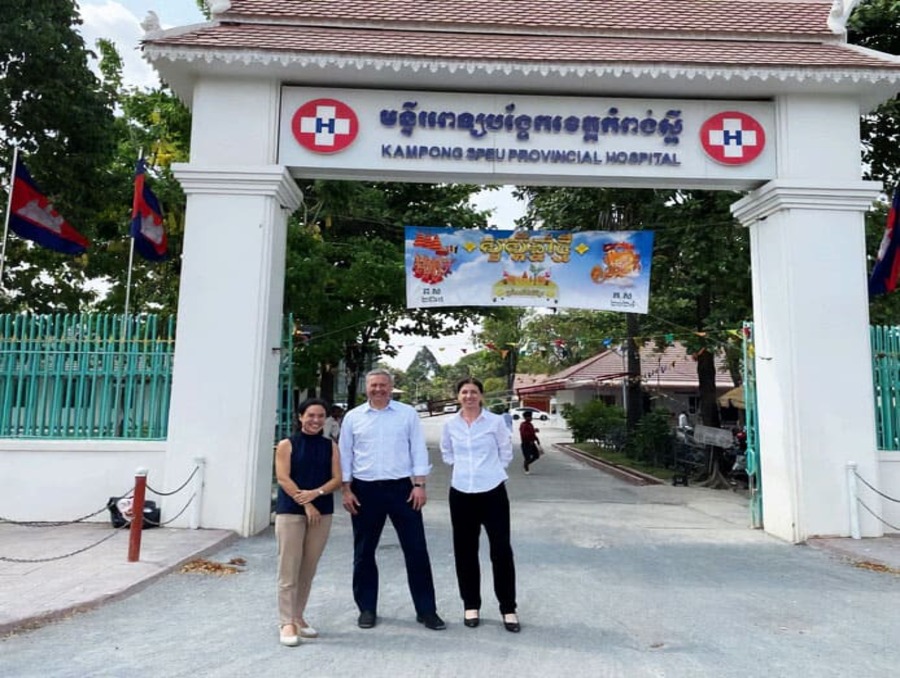 Dr. Paul Brett and Dr. Mary Burtnick at Kampong Speu Hospital in Cambodia during a site visit focused on infectious disease research and collaboration.