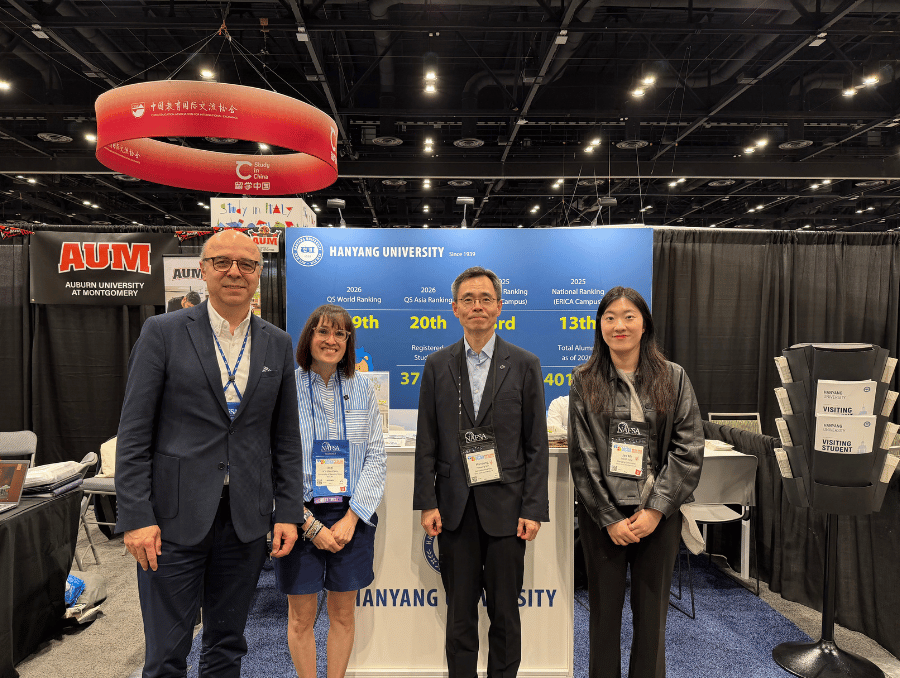 Session participants at NAFSA.