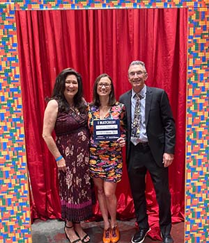 Miranda Hellman and her parents during 2026 Match Day.