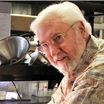 Professor Richard Tracy in the lab